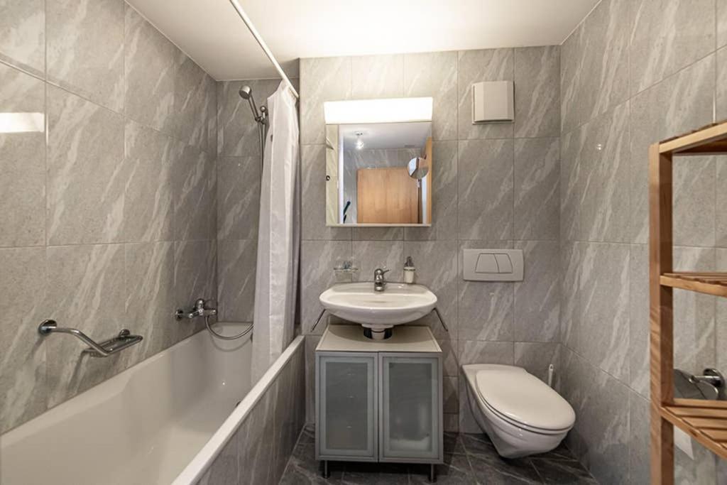 Prada 2 Lägenhet Flims Exteriör bild